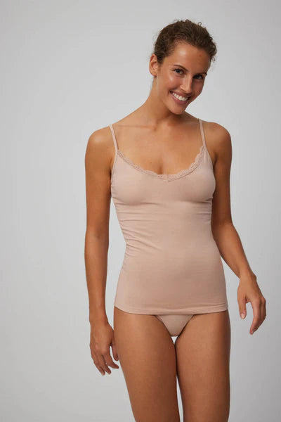 Camiseta Ysabel Mora 19687 tirantes algodon